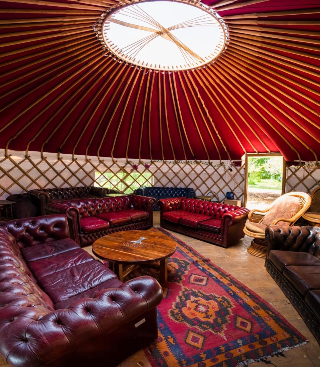 Plush Tents Yurt Village Chichester Exterior photo