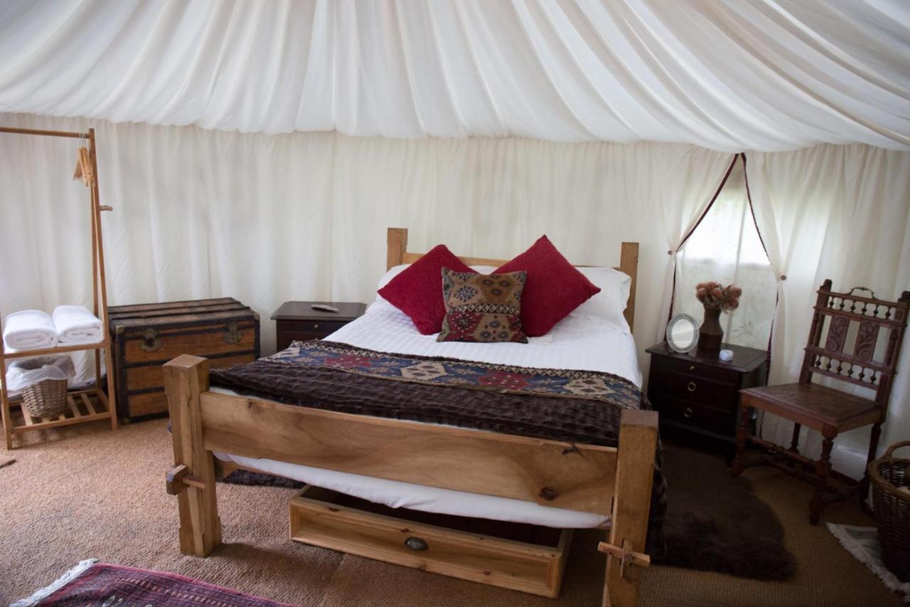 Plush Tents Yurt Village Chichester Exterior photo