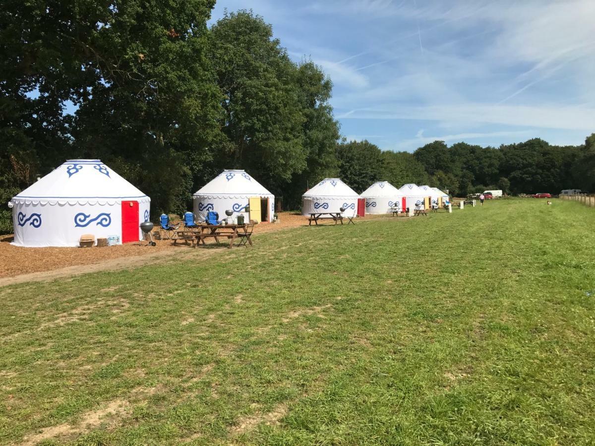 Plush Tents Yurt Village Chichester Exterior photo